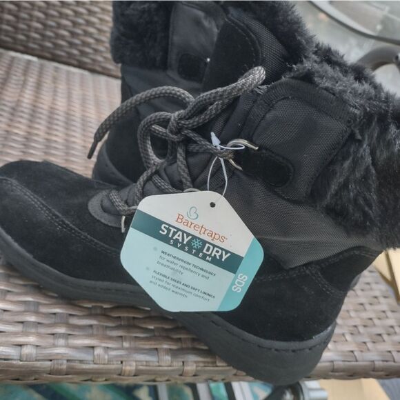 ๐ Bare Traps Black Suede Lace up Boots Size 5.5. โ A3 - Picture 3 of 6